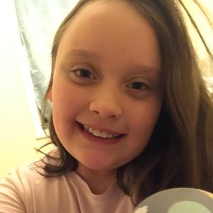 Meet your Posher, Izzy